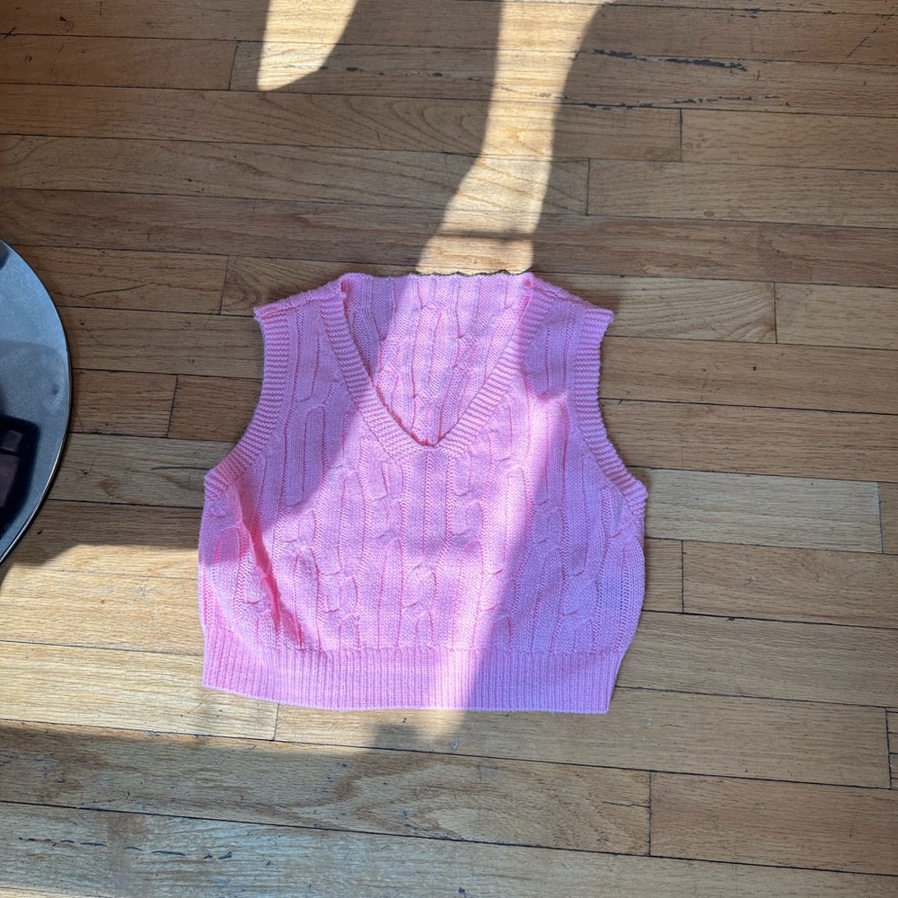Pink cropped sweater vest